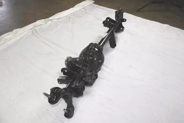 Service Front Axle - Mopar (68017160AC)