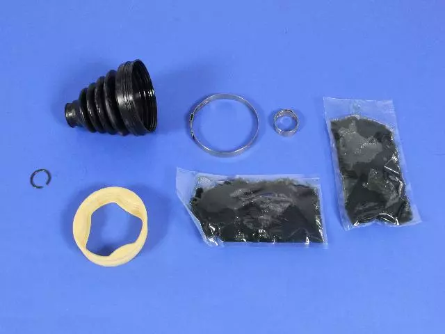 4797700 - : Inner Boot for Chrysler: Cirrus, Grand Voyager, Pacifica, Sebring, Town &amp; Country, Voyager | Dodge: Caravan, Grand Caravan, Stratus Image