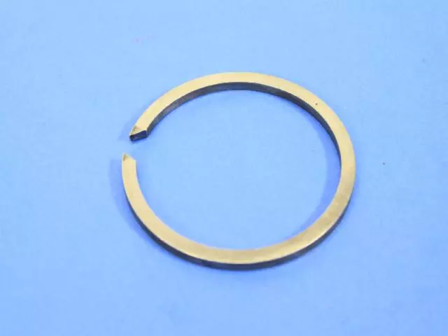 5098797AA - NSG370; 6-Speed; Manual Transmission: Snap Ring for Chrysler: Crossfire | Jeep: Wrangler, Wrangler JK Image