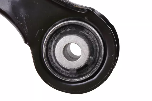 84131343 - : Trailing Arm for Buick: Envision, LaCrosse, Regal Sportback, Regal TourX | Cadillac: XT4 Image