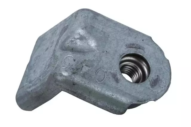 Front Fender Upper Bracket - GM (22850459)