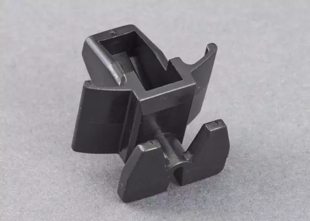 Grille Assembly Clip - Subaru (91059fc090)