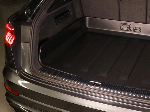 All-Weather Cargo Tray - Audi (4M8-061-170)