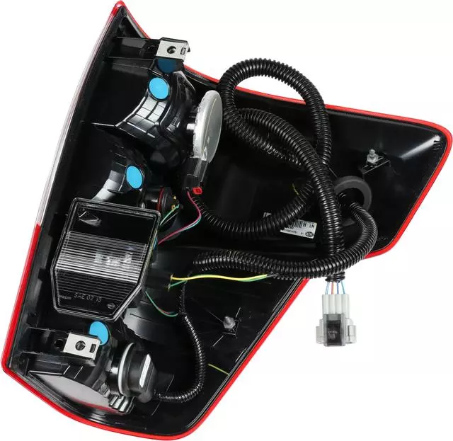 Combo Lamp Assembly - Nissan (26555-EZ23D)