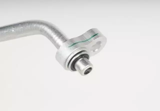 Air Conditioning Compressor and Condenser Hose Assembly - GM (22706800)