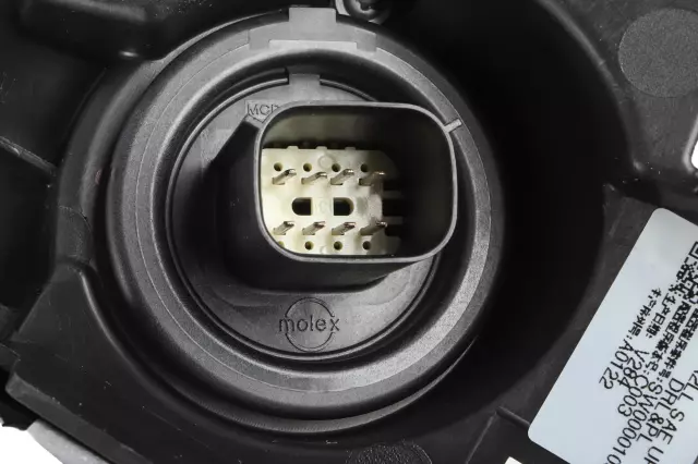 Passenger Side Cornering Lamp - GM (84761120)