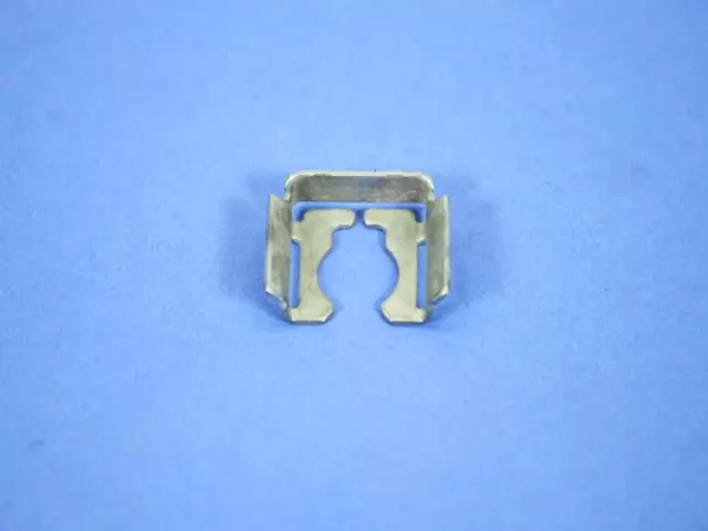 Genuine Alfa Romeo Clip Fuel Injector - Alfa Romeo (53032905AA)