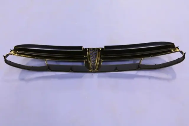 Grille - Mopar (68141085AB)