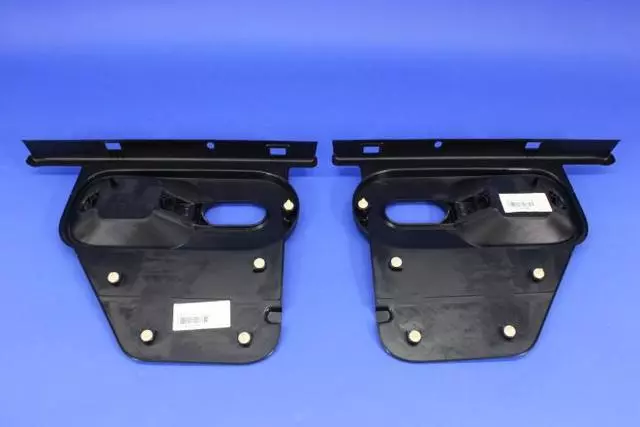 TRIM - DOOR KIT  82212638 - Mopar (82212638)