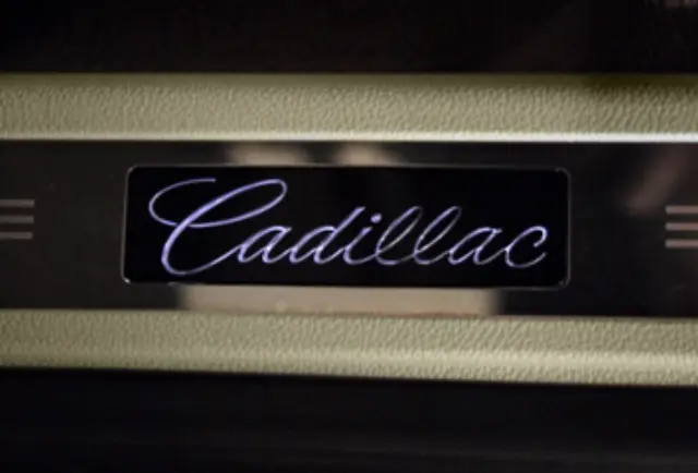 19211731 - Exterior: Illuminated Door Sill Plate - Shale for Cadillac: SRX Image