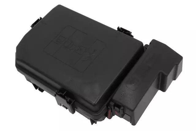 Engine Wiring Harness Junction Block - GM (84974743)