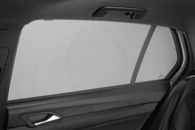 5H0064365 - Interior: Rear Sunshades for Volkswagen: GTI Image
