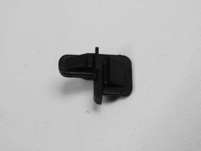 Fascia Clip - Mopar (5159077AB)