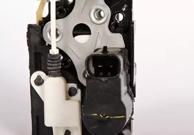 16637571 - Body: Lock for Buick: Skylark | Oldsmobile: Achieva | Pontiac: Grand Am Image