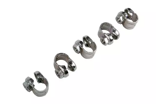 25181611 - : Manual Transmission Control Shaft Clamp for GM Image