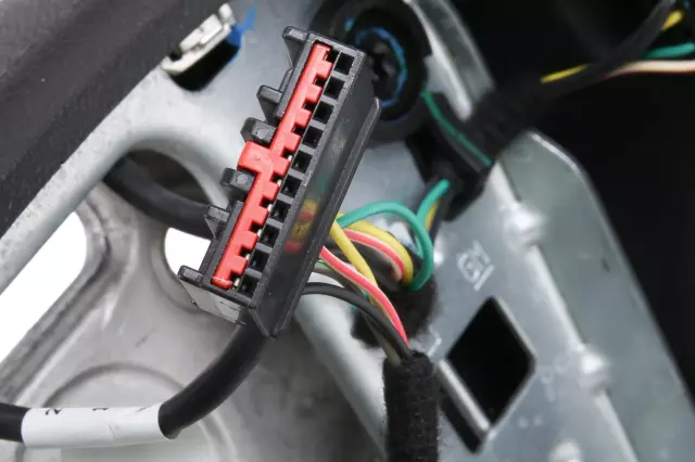 22769501 - Steering: Steering Wheel for GM Image image