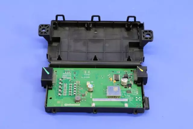 Hub Receiver - Mopar (5035325AB)