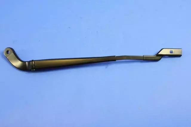 Front Wiper Arm - Alfa Romeo (68240832AA)