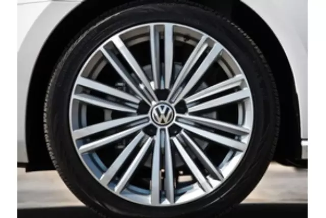 561601025JZD8 - : 19 Inch Luxor Wheels for Volkswagen Image
