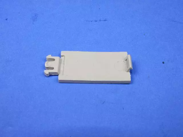 1AE55BD1AA - Interior Trim: Door Trim Panel Plug for Chrysler: 300 | Dodge: Charger, Magnum Image