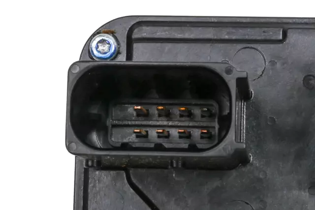 Ebony Front Passenger Side Door Latch - GM (22922932)