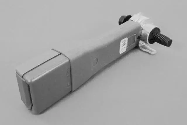 Rear Quad Inner Seat Belt, Right - Mopar (1EM701DVAA)