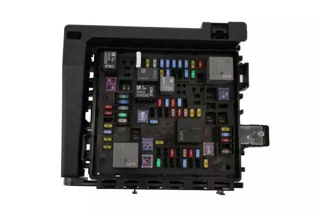 Fuse & Relay Box - GM (84155665)