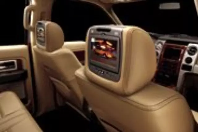 BO15O611A08A8B - Audio/Video: DVD Headrest, Dual Invision for Ford: F-150 Image