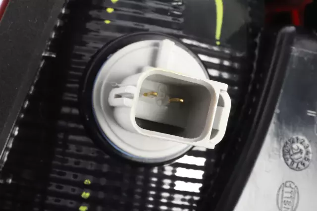 84774016 - : Rear Passenger Side Combination Lamp for Chevrolet: Equinox Image