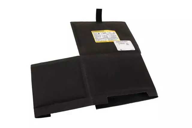 15180205 - Electrical: Insulator for Buick: Skylark | Chevrolet: Beretta, Blazer, Cavalier, Classic, Lumina, Malibu, Monte Carlo, S10, Silverado 1500, Silverado 1500 Classic | GMC: Jimmy, Sierra 1500, Sierra 1500 Classic, Sonoma | Oldsmobile: Achieva, Alero, Bravada, Cutlass, Cutlass Supreme, Silhouette | Pontiac: Grand Am, Sunfire Image