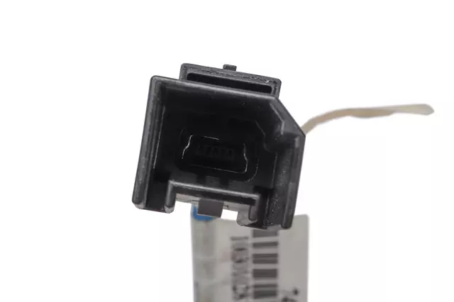 84276349 - : F Cable for GM Image