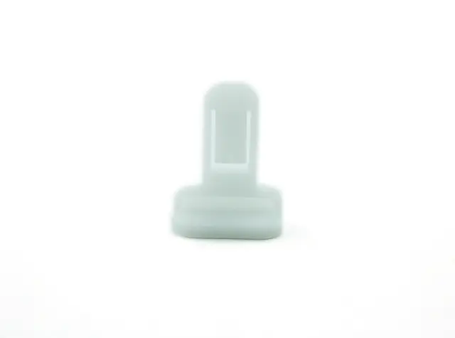 7539235220 - Body: Center Molding Retainer for Toyota Image