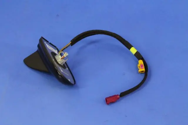 Antenna Body And Cable - Mopar (5NU67DX8AC)