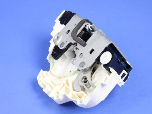 Rear Door Latch, Right - Mopar (4589922AH)