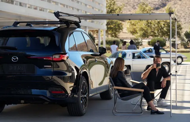 C9N1V9920 - Exterior: Rooftop Awning for Mazda: CX-70 Image