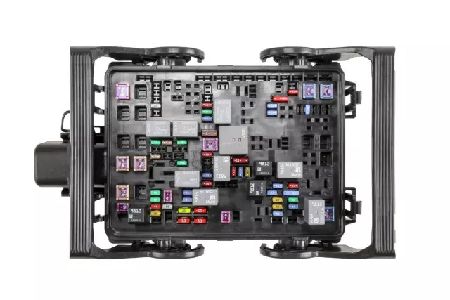 Part# 84075773 Engine wiring harness junction block - GM (84075773)