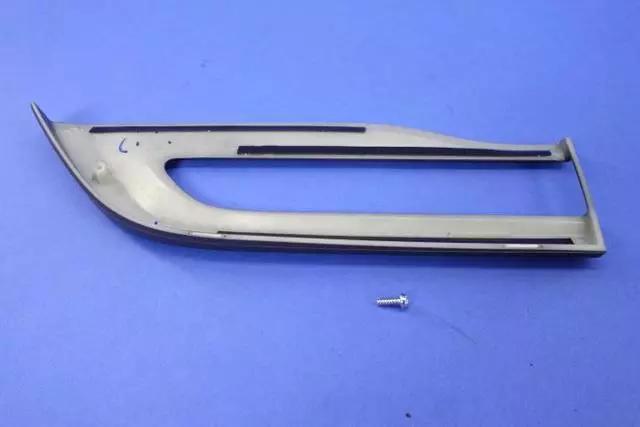 68219799AC - Electrical: Tail Lamp Bezel Kit, Left for Jeep: Grand Cherokee Image