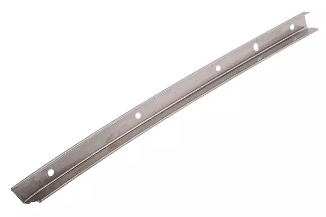 Front Driver Side Door Window Weatherstrip Retainer - GM (84737705)