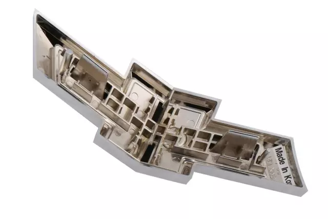 Front Bowtie Grille Emblem - GM (22761889)