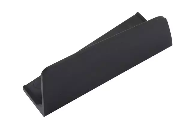 Rear Passenger Side Tire Front Air Deflector - GM (42751073)