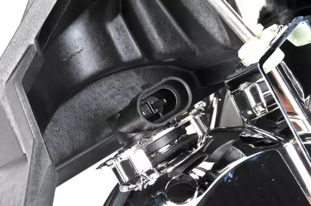 Headlamp Assembly - GM (15850352)