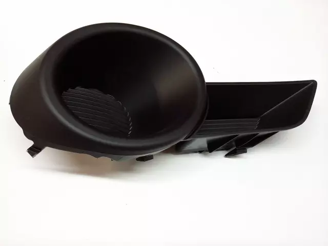 814810E040 - Body: Lamp Cover for Toyota Image image