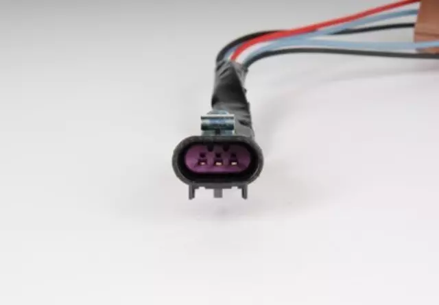 25851960 - : Part# 25851960 Multi-Purpose Lamp Socket for Chevrolet: Traverse Image