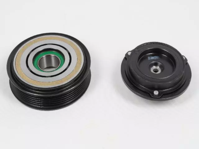 A/C Compressor Pulley Hub Kit - Mopar (68045270AA)