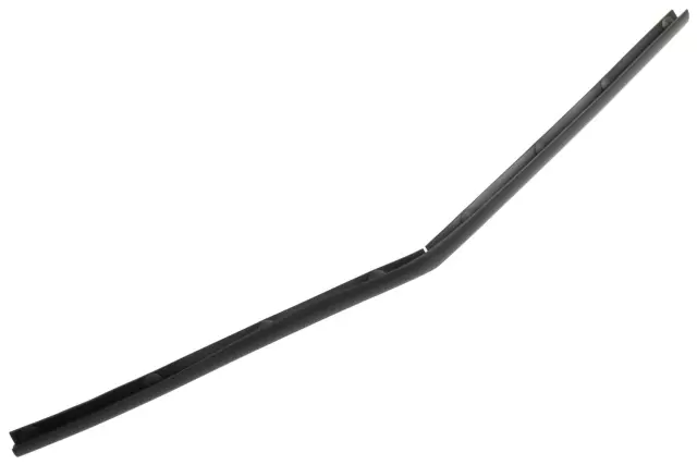 84320330 - Body: Front Weather-strip for Chevrolet: Equinox Image