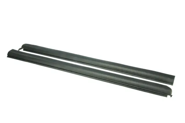 FD0818142 - Exterior: Autotecnica Door Window Belt Weatherstrip for URO Image