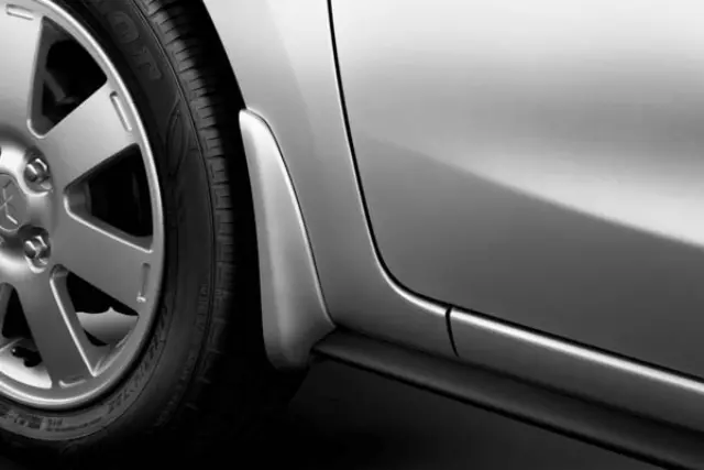 Mudguards, Front - Mitsubishi (MZ330560)