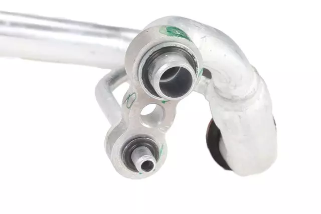 1534984 - HVAC: ACDelcoâ„¢ Liquid &amp; Suction Hose Assembly for Cadillac: ATS Image