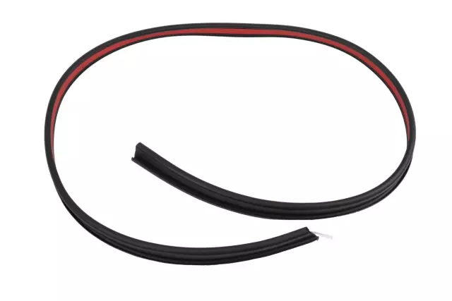 15113131 - Body: Drip Weather-strip for Chevrolet: Blazer | GMC: Jimmy | Oldsmobile: Bravada Image