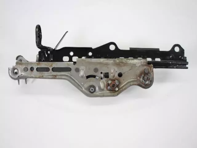 Manual Seat Adjuster, Outboard, Passenger - Mopar (5017294AA)